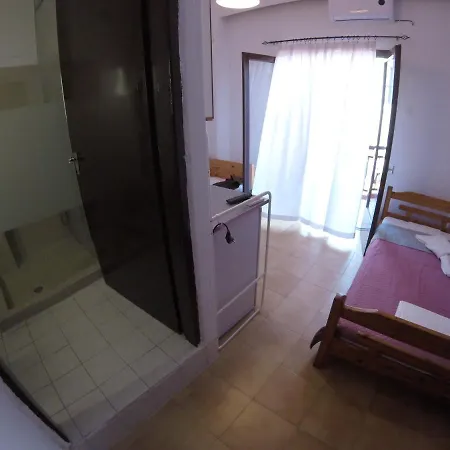 Kontinos Apartment *